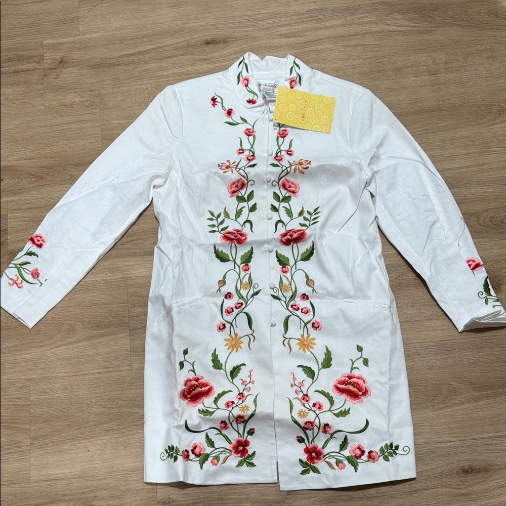 Victor Costa White Blouse with Red and Green Embroidery